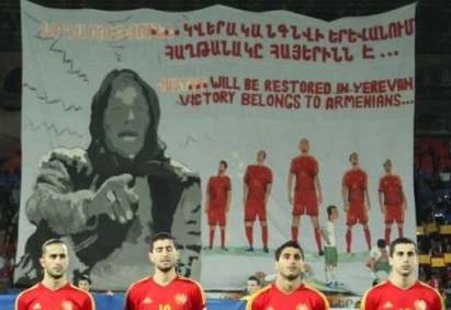 Армения се изгарви с Ванга, пусна я на футболен плакат