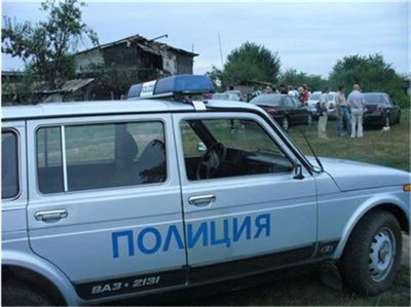 Психично болен преби баба в опит да я изнасили