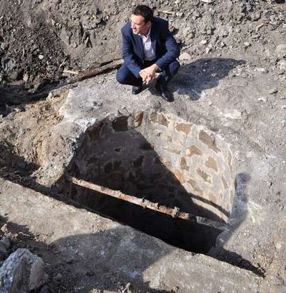 Сензационна находка в Бургас: Работници откриха 23-метров кладенец, строен при първия кмет на града