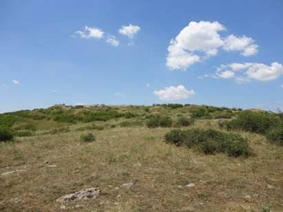 Археолози и Община Бургас гуша за гуша колко струва чопленето на връх Шилото