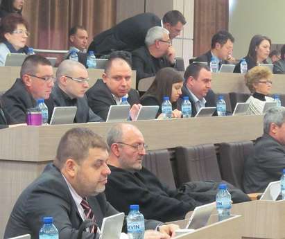 НФСБ към ГЕРБ в Бургас: Позорно е да уреждате с помощи четирима свои съветници