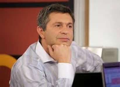 Милен Цветков скочи на атакистите: И слепите виждат, че снимките ви не са фалшиви!