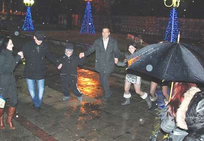 Бургазлии ще посрещнат с Миро 2014-та на купона в центъра, кметът Николов ще поведе хорото