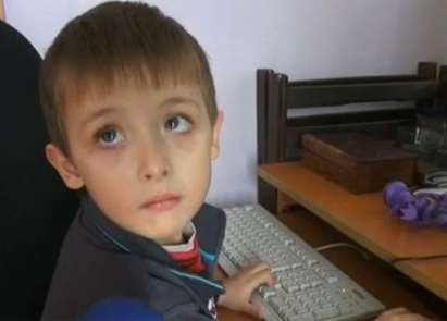 6-годишно момче от Бургас се нуждае от помощ