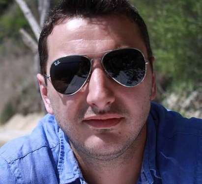 Битият Димитър Бахнев: Сидеров беше пиян, опита да ме срита в топките
