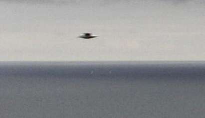 Уфолог: Снимките с летящи чинии на Сноудън са фалшиви