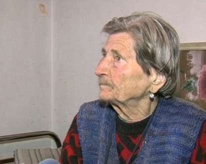 Мамят 87-годишна баба за свински грип, старицата ги нахокала, защото нямала и пари за хляб