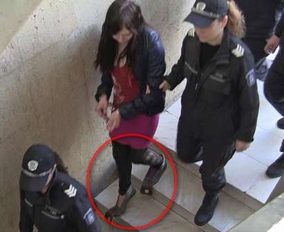 Махнаха връзките на обувките на арестантката Петя Райчева -  да не се обеси