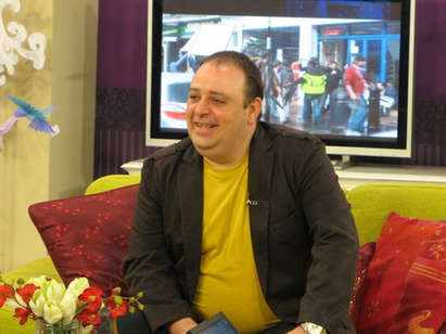 Любо Нейков сяда на стола на Росен Петров в "Нека говорят"