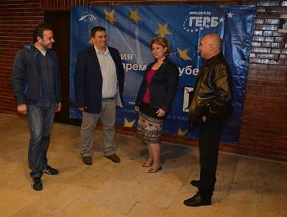 Кандидатът за евродепутат от ГЕРБ Емил Радев се срещна с гражданите на Созопол