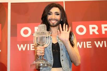 Русия се отказва от „Евровизия“ и затваря границите си за брадатата певица?