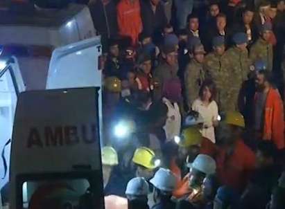 Ад в турска мина, 200 миньори загинаха, а 400 души са затрупани под земята
