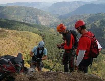 Трима младежи изчезнаха под връх Ботев