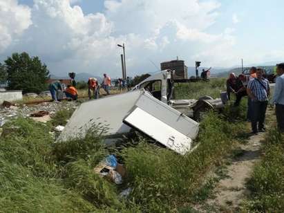 Влак помете кола край Пловдив, минавала при спусната бариера