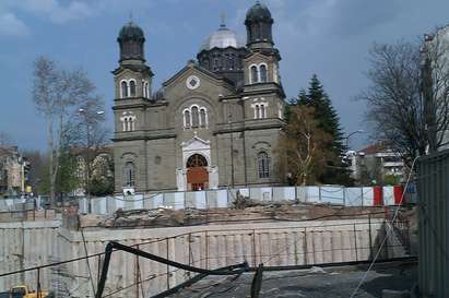 БМФ Порт Бургас дари средства за укрепването на храм „Св. Св. Кирил и Методий”