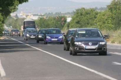 Засилва се трафикът в Бургас и региона