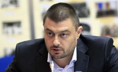 Бареков бесен - социолог го сложи на последно място в бъдещия парламент