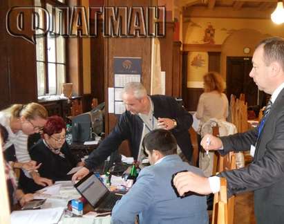 Към 17 часа в Бургаска област: 40,03% е избирателната активност, Приморско настъпва в челната тройка