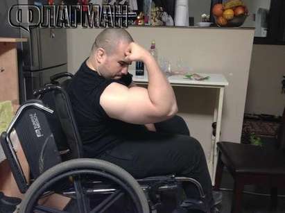 Прикованият в инвалидна количка ММА-боец Светослав Захариев набира сили в Бургас: Ще проходя и ще се върна на ринга