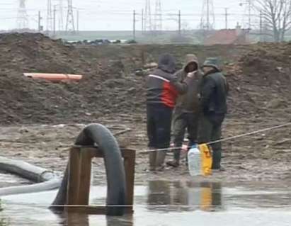 Остава бедствено положението в Мъглиж и Съединение, 60 къщи във Веселиново и Завой са под водата