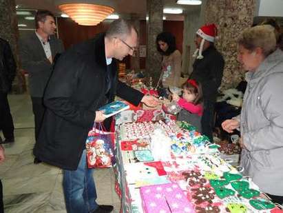 Благотворителен базар подкрепя децата на загинали военни в Бургас