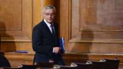 Парламентът уволни Цветан Гунев от БНБ