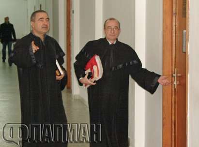 Разпределиха делото срещу Пламен Дишков на съдия Събев, прокуратурата праща четирима обвинители
