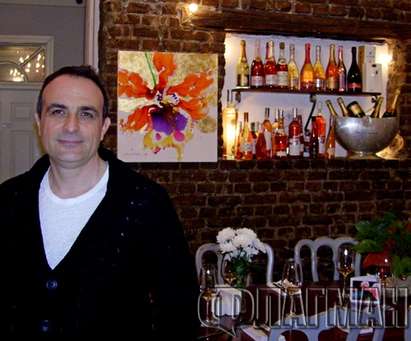 Художникът Георги Андонов с впечатляваща изложба в ресторант „Розе“, събра светския елит на Бургас(ВИДЕО)