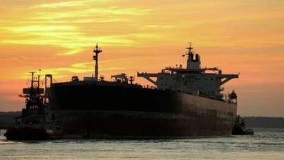 Турция не пуска танкер с газ през Босфора за Украйна
