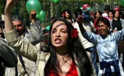 Ромки излизат на протест, наричали ги подчовеци и полуживотни