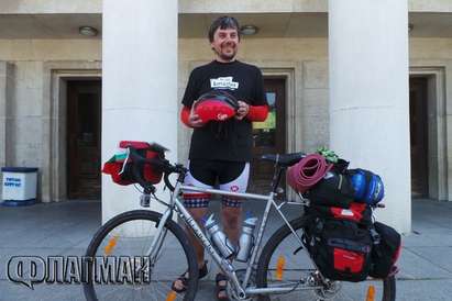 Бургазлията, пропътувал близо 3 хил. км. с колело: Няколко пъти бях на косъм от смъртта (ОБНОВЕНА)