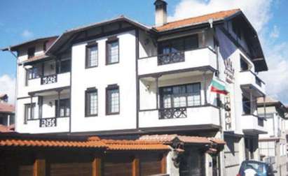Лидер на ВМРО продава хотел в Банско на захарен бос