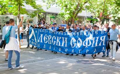 Левскарите: Да запазим Бургас уютен и приветлив