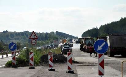 10-километрово задръстване на магистрала „Тракия" заради ремонта