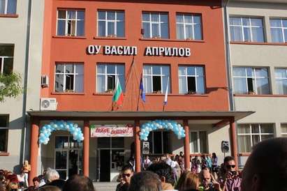 Читател на Флагман: Корупционни схеми и връзкари опорочават приема на първокласници в Бургас