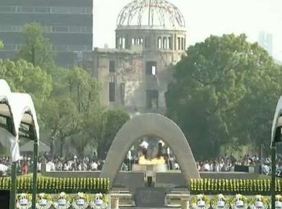 Почетоха с минута мълчание и с камбанен звън жертвите на атомната бомба в Хирошима