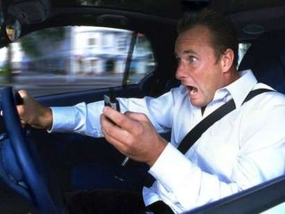 НАП започна телефонен тормоз на шофьори с неплатени актове