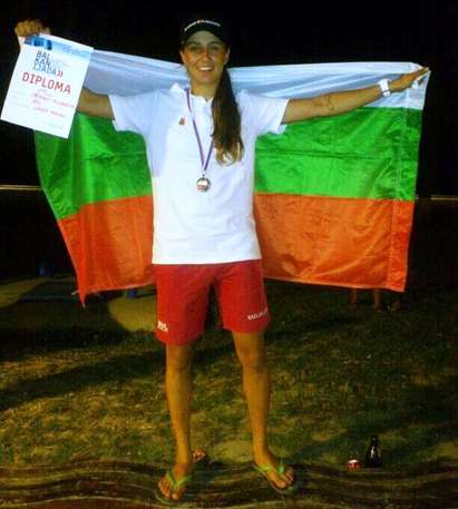 Стефани Музакова стана републикански шампион и бронзов медалист от Балканиада