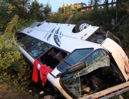 34 българи пострадаха при катастрофа в Германия с автобус на бургаска фирма