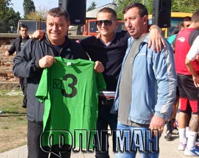 Кандидатът за кмет Жельо Вардунски разпали спортния дух на Камено с футболен празник