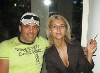 Жената на Юксел Кадриев пристана на чужденец