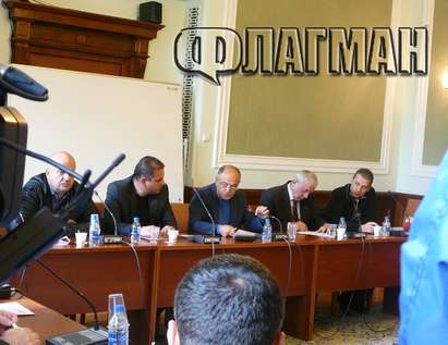 Ветото на президента за поправката „Бакалов” мина в парламентарна комисия заради отсъствието на БСП и „Атака”