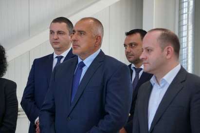 Бойко Борисов скастри президента: Да си мерим думите!