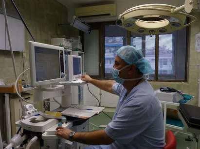 МБАЛ-Бургас получи супер апаратура за безкръвни гинекологични и урологични операции