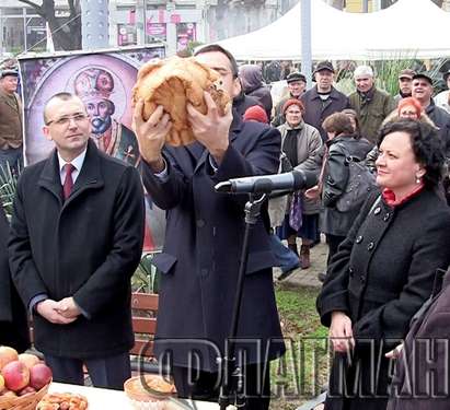 Ето как Бургас отбелязва празника си (ВИДЕО И СНИМКИ)