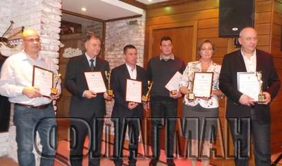 Най-добрите в бизнеса за 2015 г. в Бургас с престижни награди (СНИМКИ)