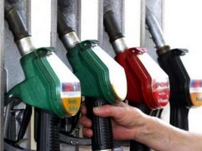 Цените на бензина и дизела паднаха под два лева!