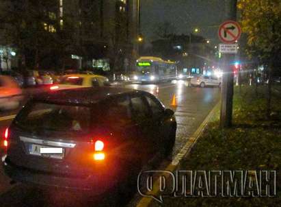Бургаски пенсионер и германец с мощен джип помели пешеходката на ул. „Христо Ботев”
