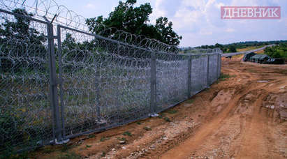 Кабинетът отпусна още 30 млн. лв. за оградата на границата с Турция