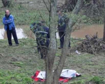 Мистерия! Полицаи откриха труп на бургазлия в канавка край парк „Росенец”